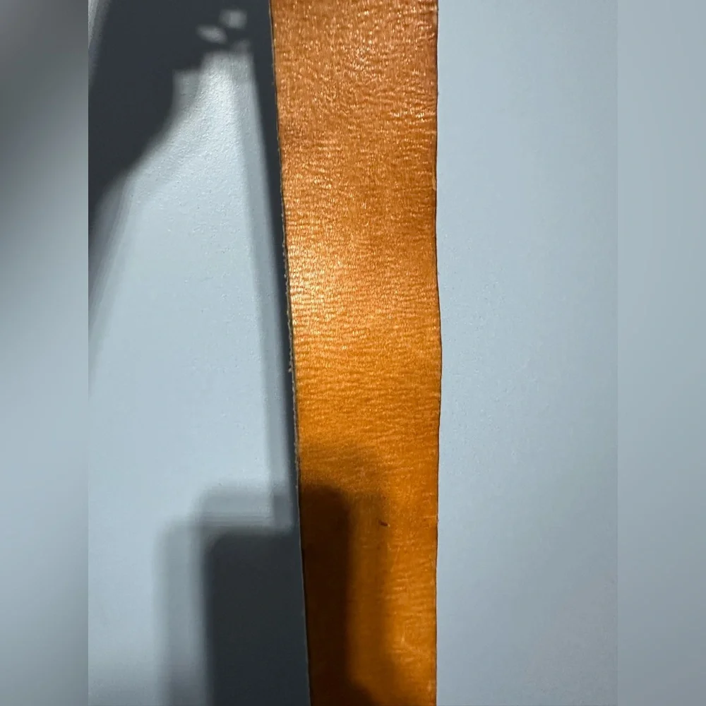 Vintage Style Brown Leather Belt with Ornate Buckle - Picture 8 of 9